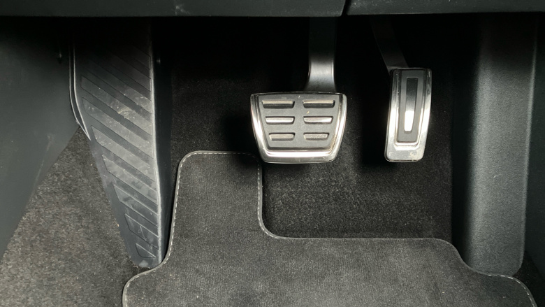 Volkswagen Tiguan 1.5 TSI eHybrid R-Line 5dr DSG Estate